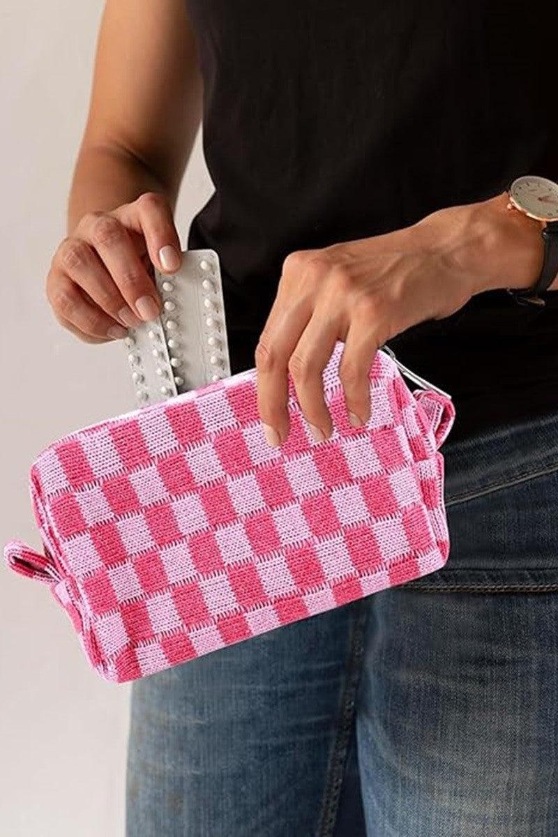 Checkered Pattern Knitted Cosmetic Pouch - Curated by tt