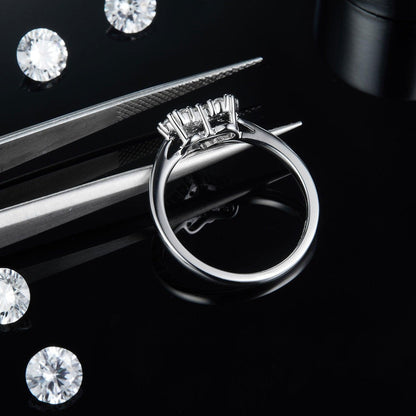 Moissanite 925 Sterling Silver Heart Ring - Curated by tt