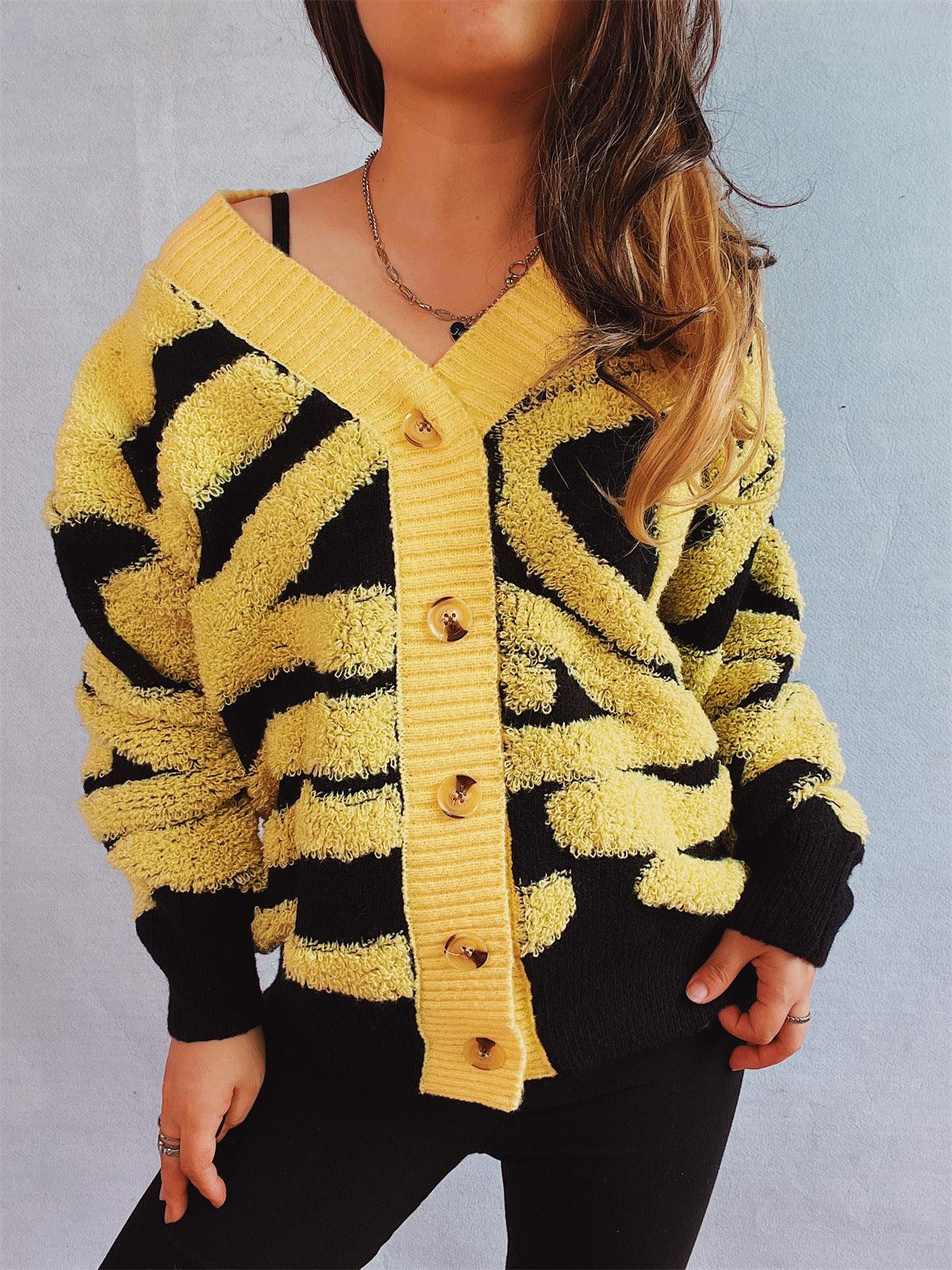 Contrast Button Up Long Sleeve Cardigan - Curated by tt
