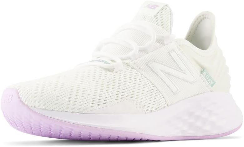 New Balance Womens Fresh Foam Roav V1 Running Shoe