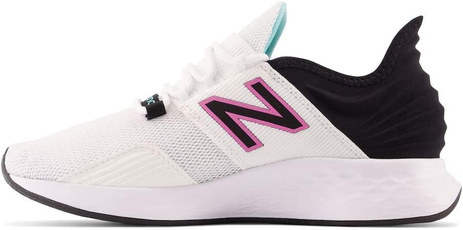 New Balance Womens Fresh Foam Roav V1 Running Shoe