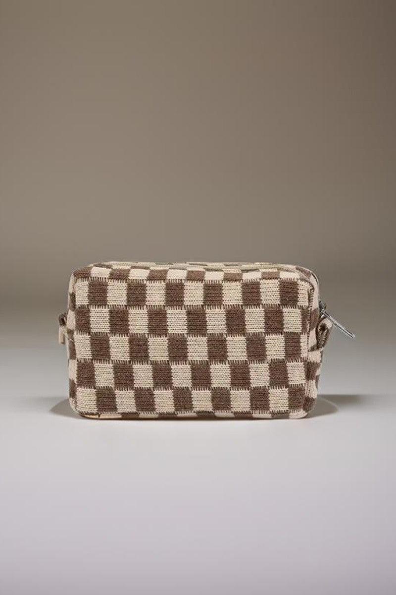 Checkered Pattern Knitted Cosmetic Pouch - Curated by tt
