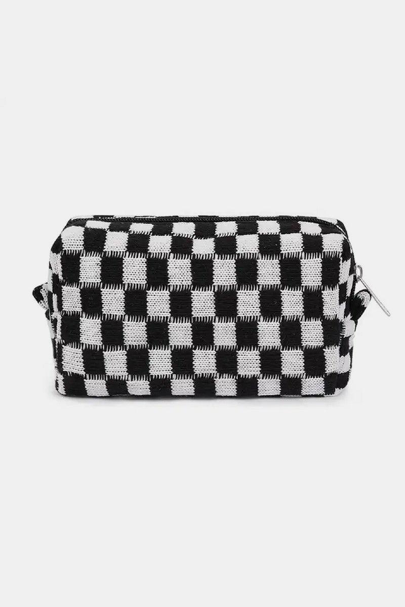 Checkered Pattern Knitted Cosmetic Pouch - Curated by tt